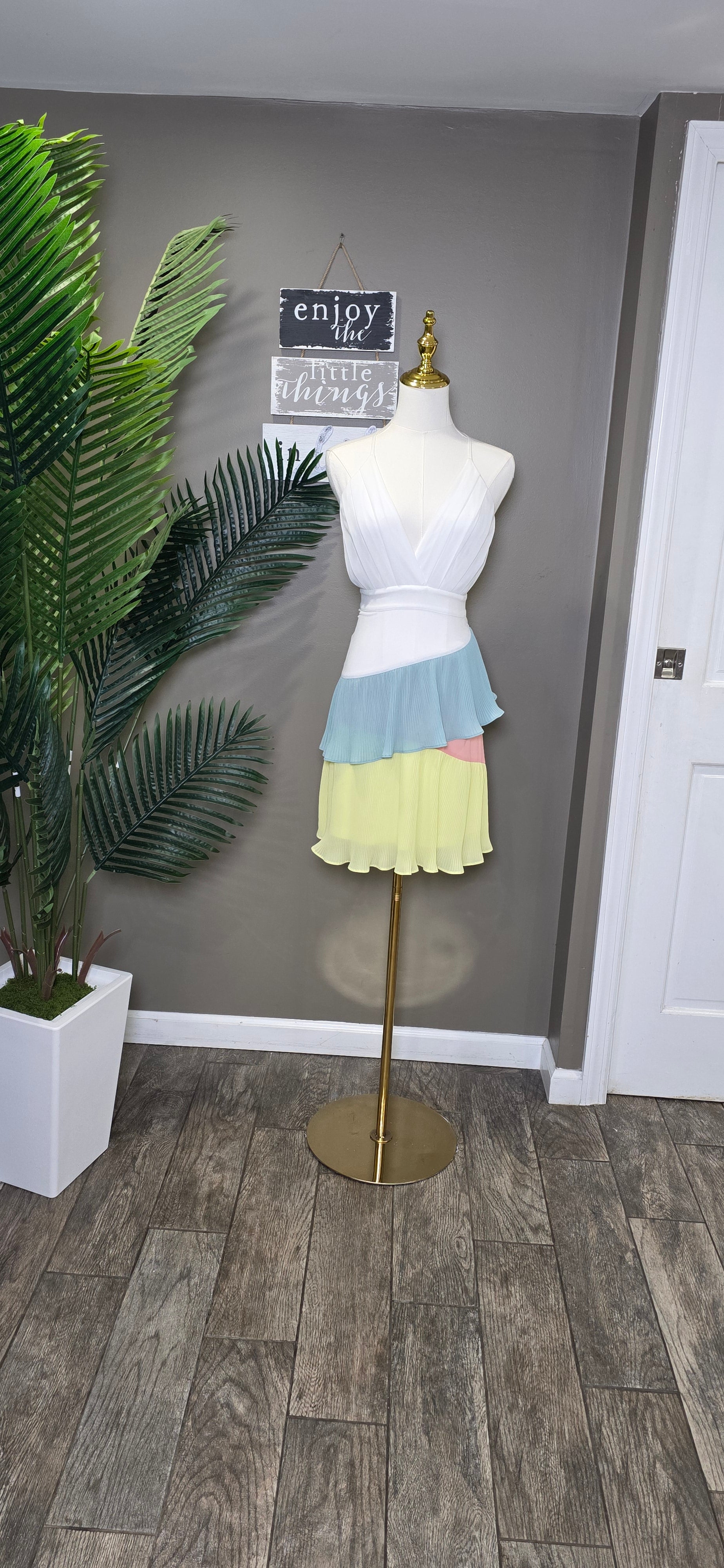 Crisscross Backless Ruched Dress