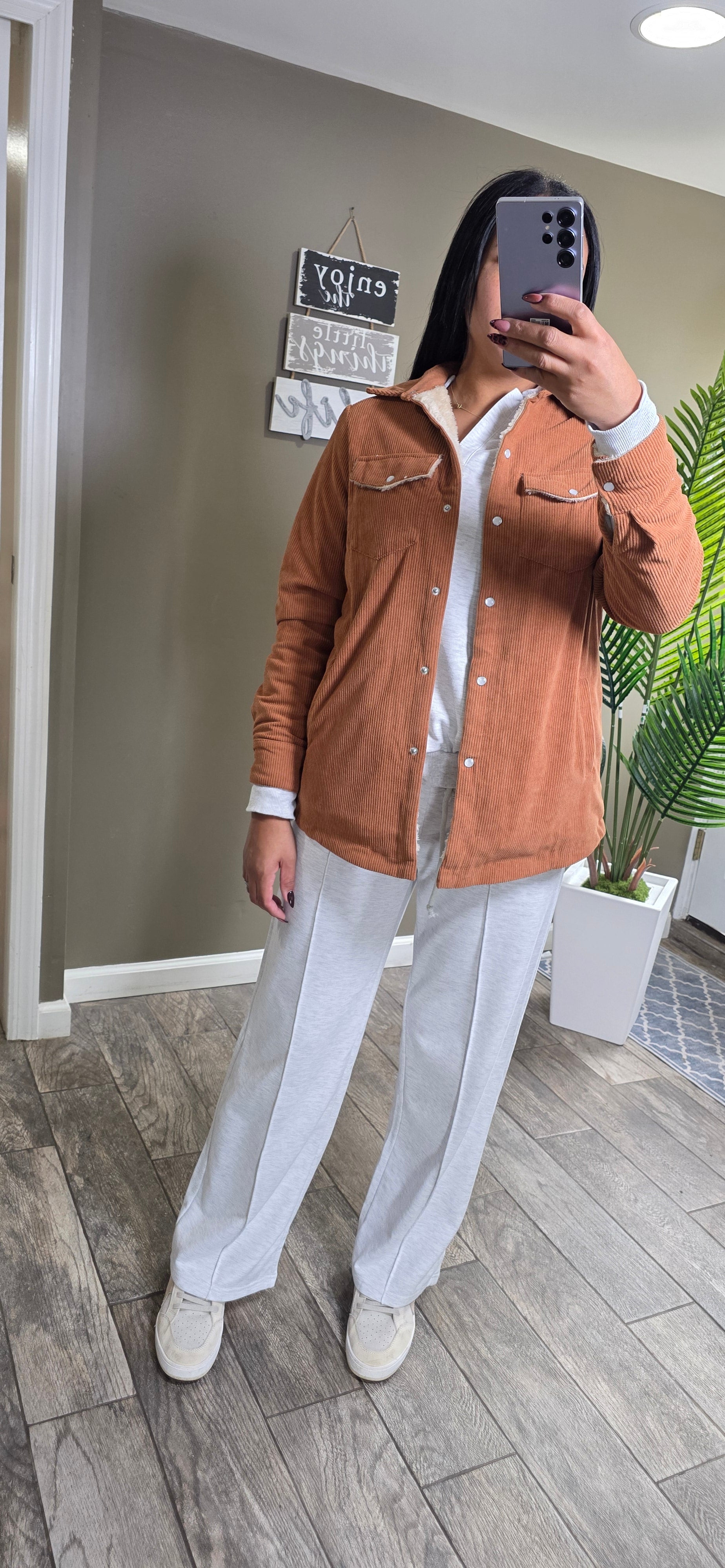 Fleece Lined Buttoned Flap Pockets Corduroy Jacket