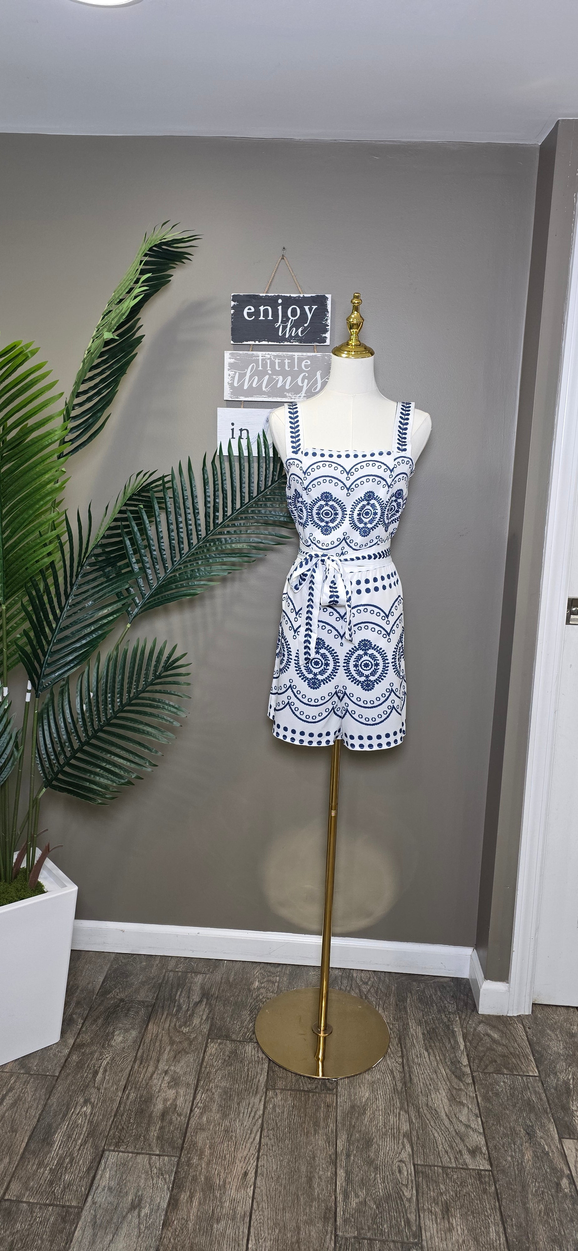 Allover Print Spaghetti Strap Tie Waist Romper