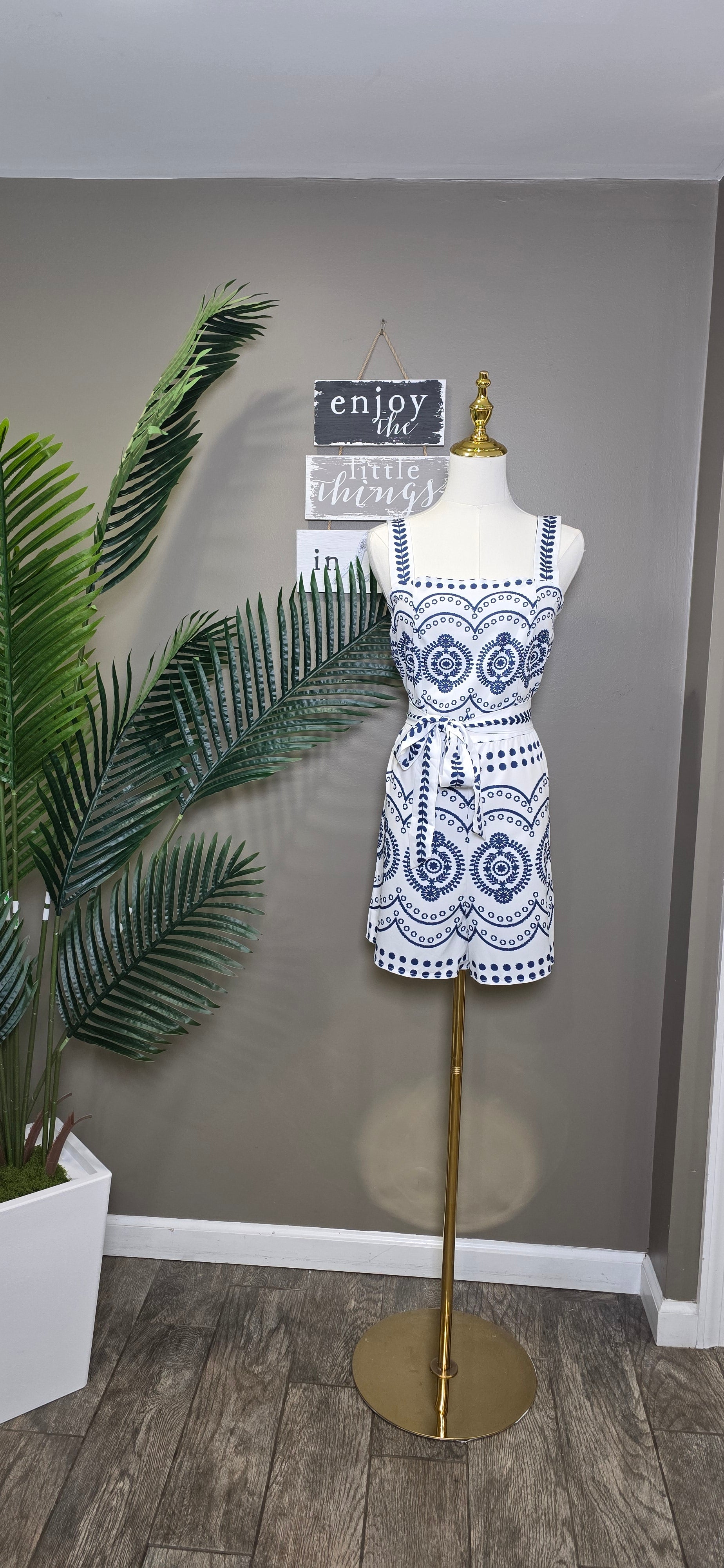 Allover Print Spaghetti Strap Tie Waist Romper