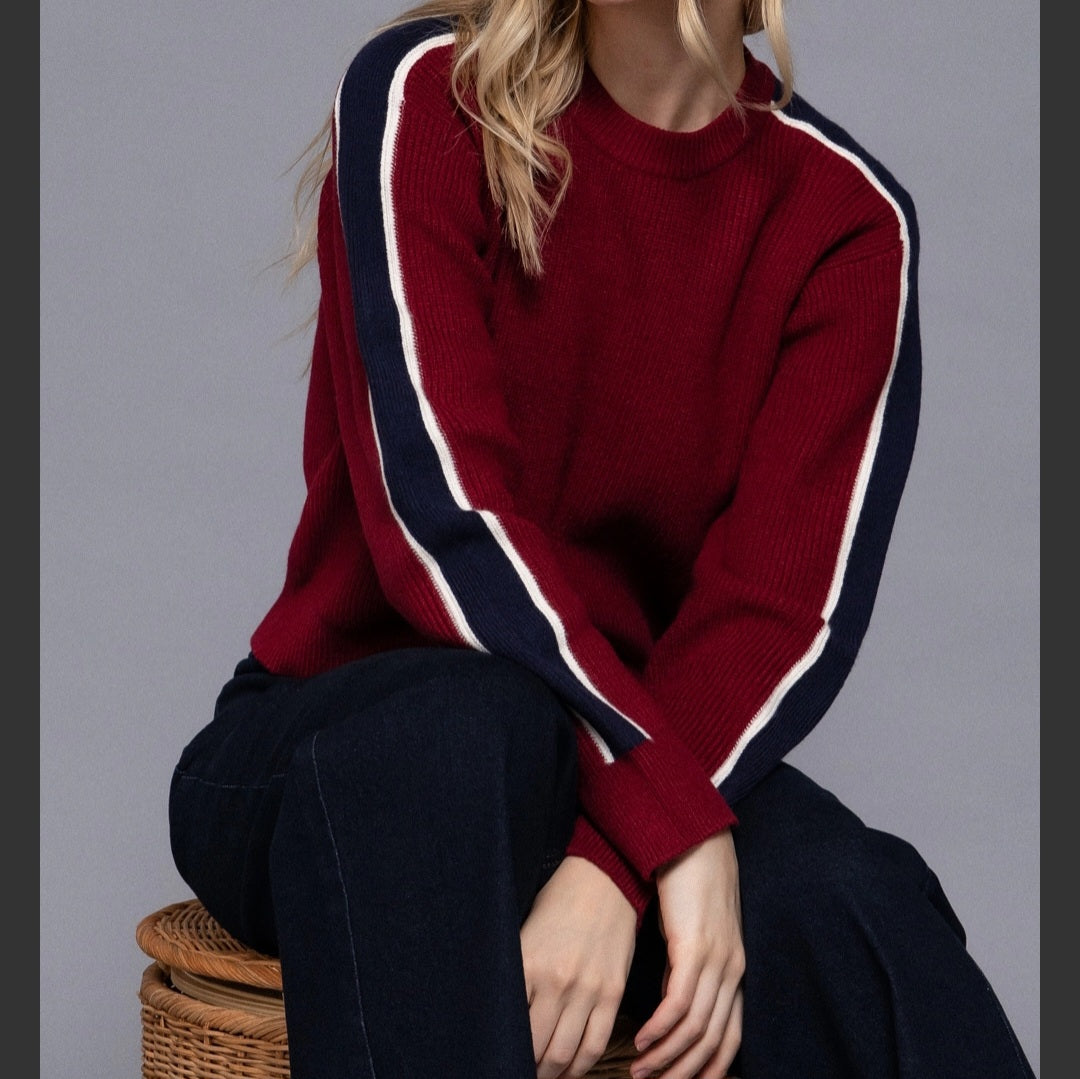 Long Sleeve Round Neck Sleeve Line Detail Sweater