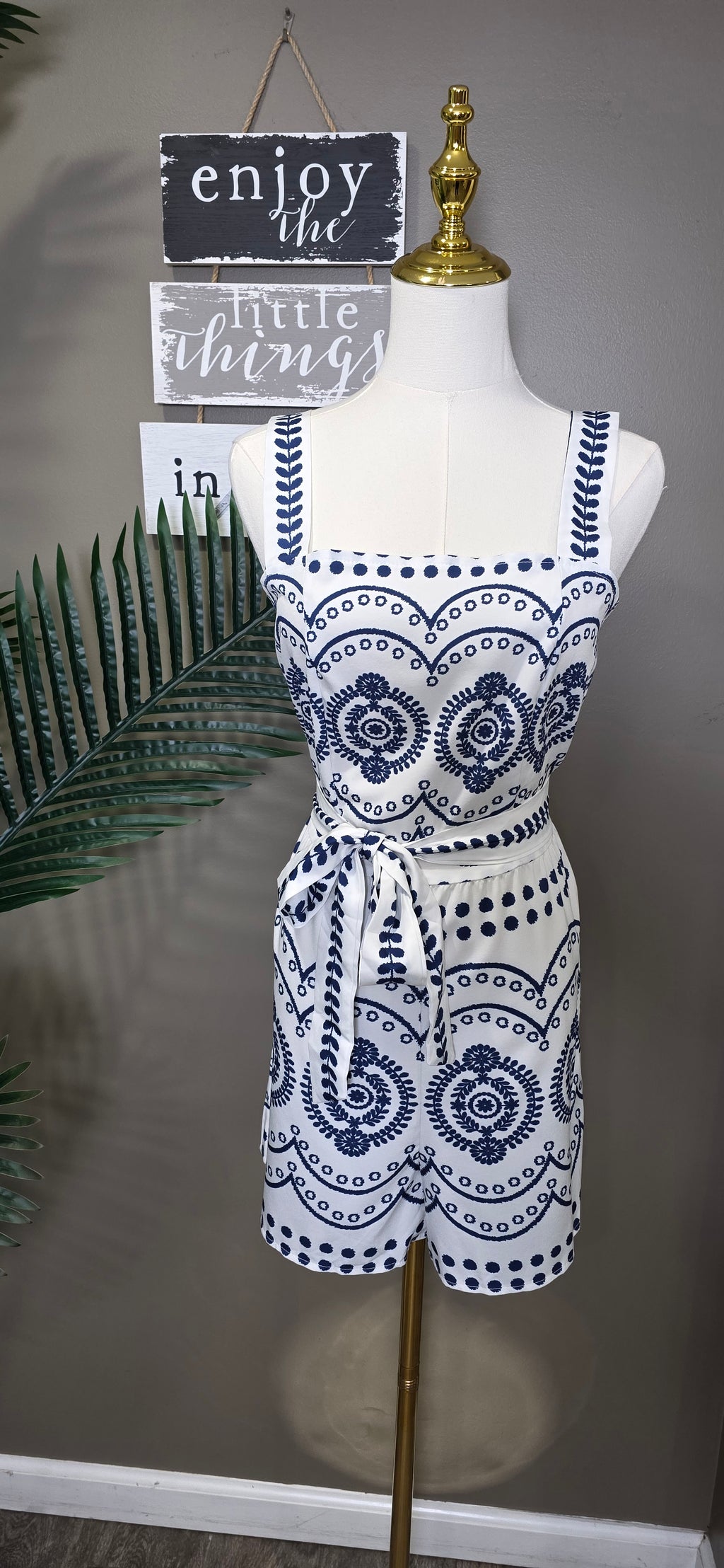 Allover Print Spaghetti Strap Tie Waist Romper