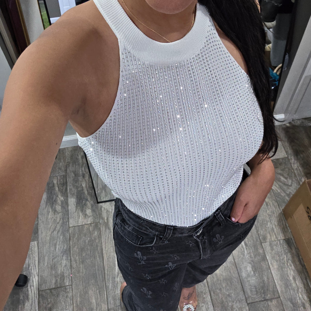 SLEEVE LESS KNIT TOP WITH RHINESTONES