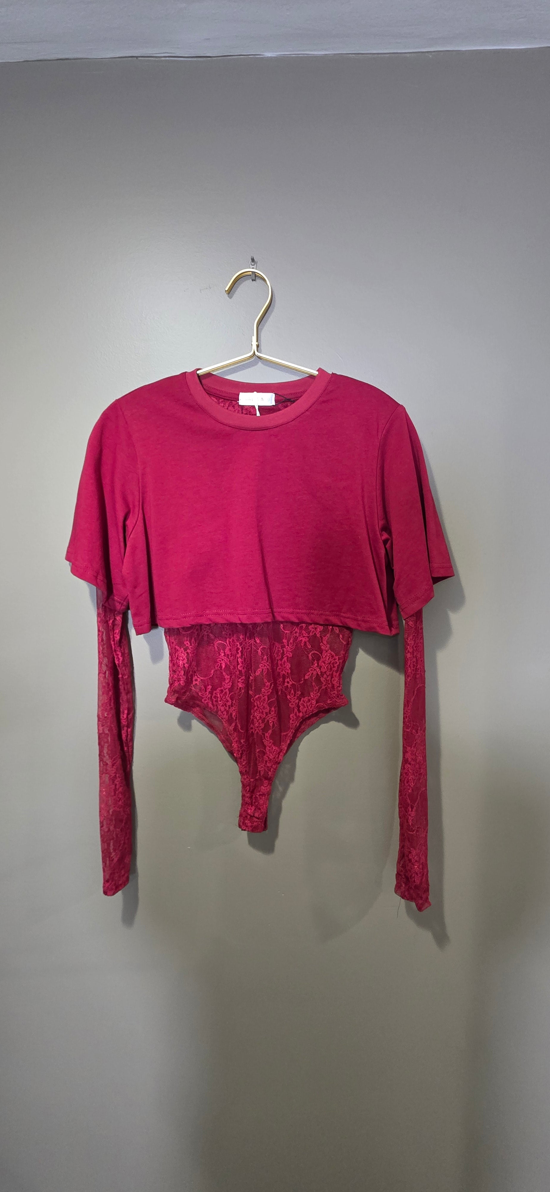 COTTON TOP WITH INNER LACE BODYSUIT