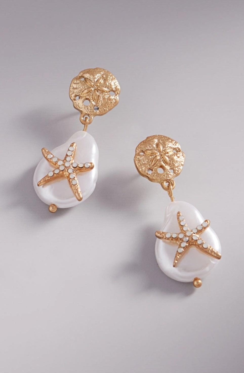 Sealife Vintage Pearl Starfish Post Earring