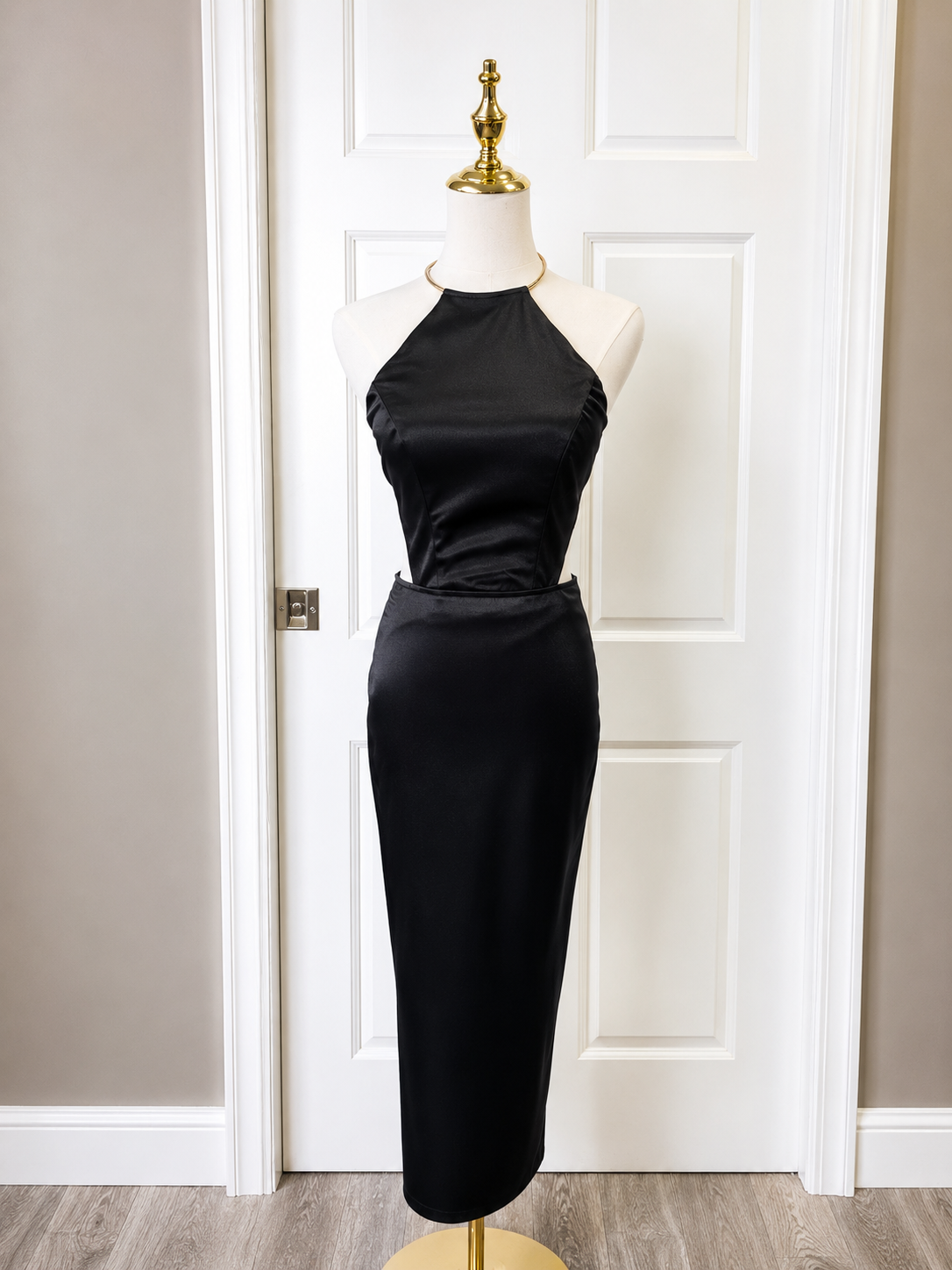 Luna Luxe Open-Back Dress