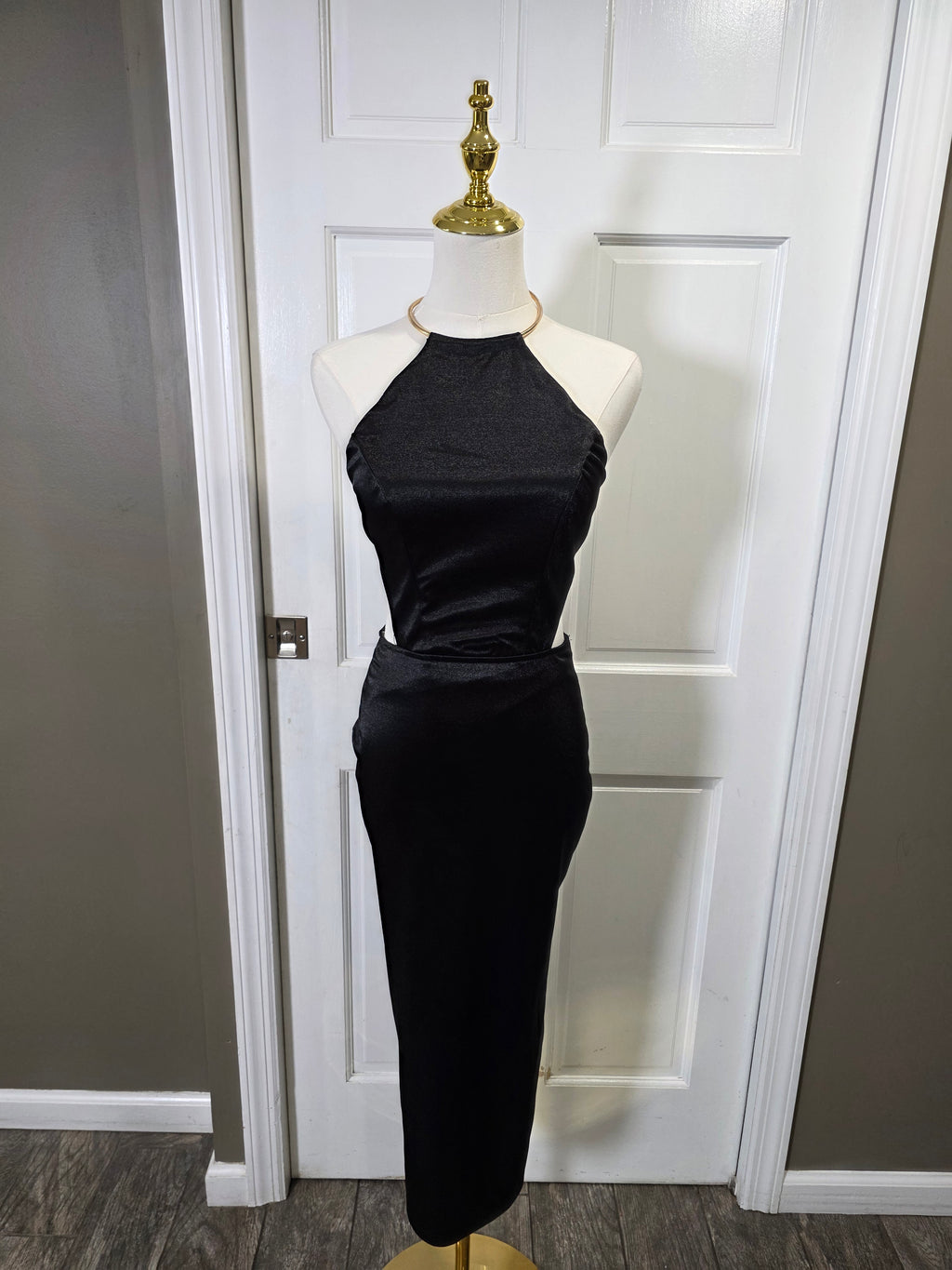 Luna Luxe Open-Back Dress