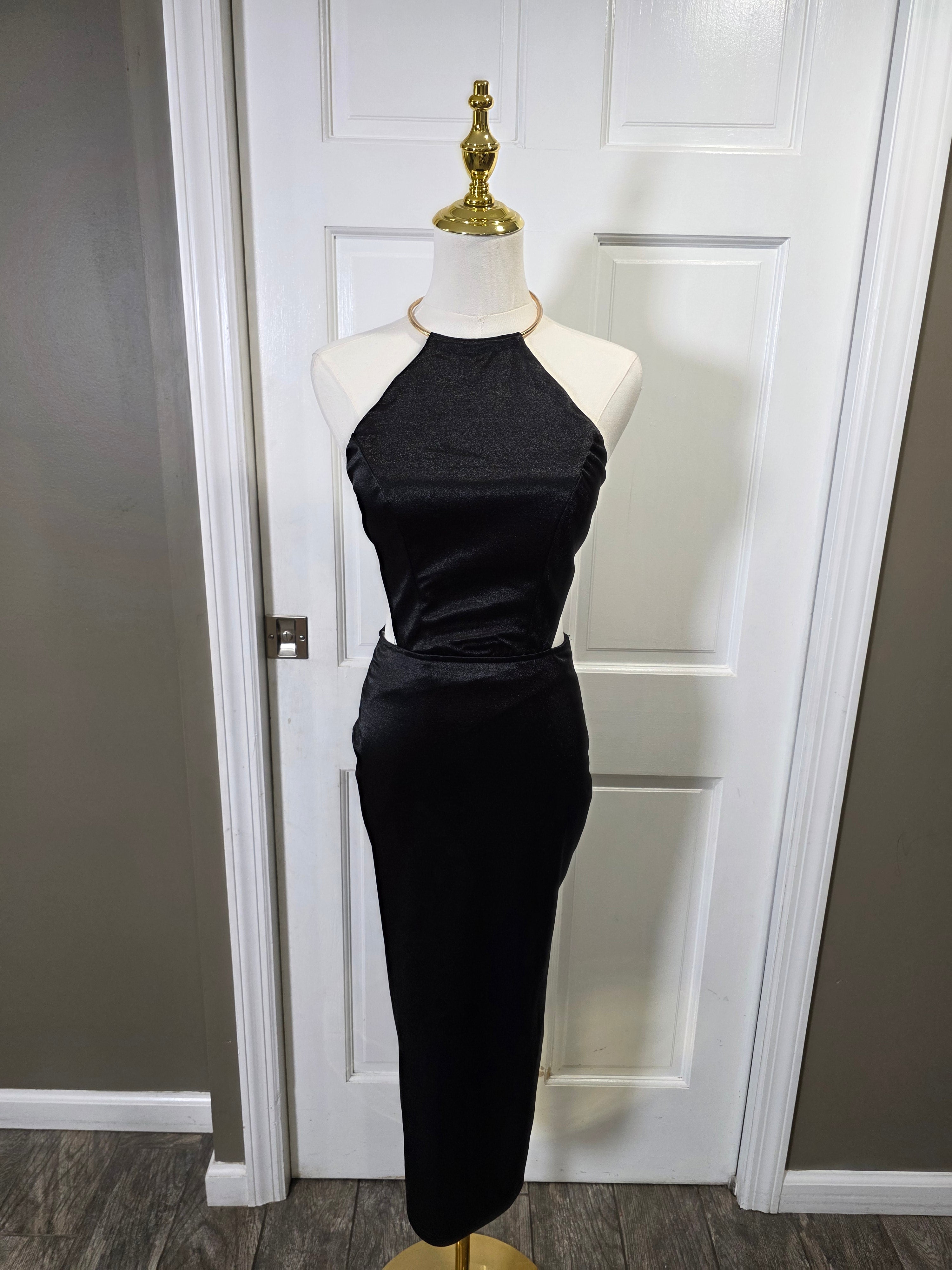 Luna Luxe Open-Back Dress