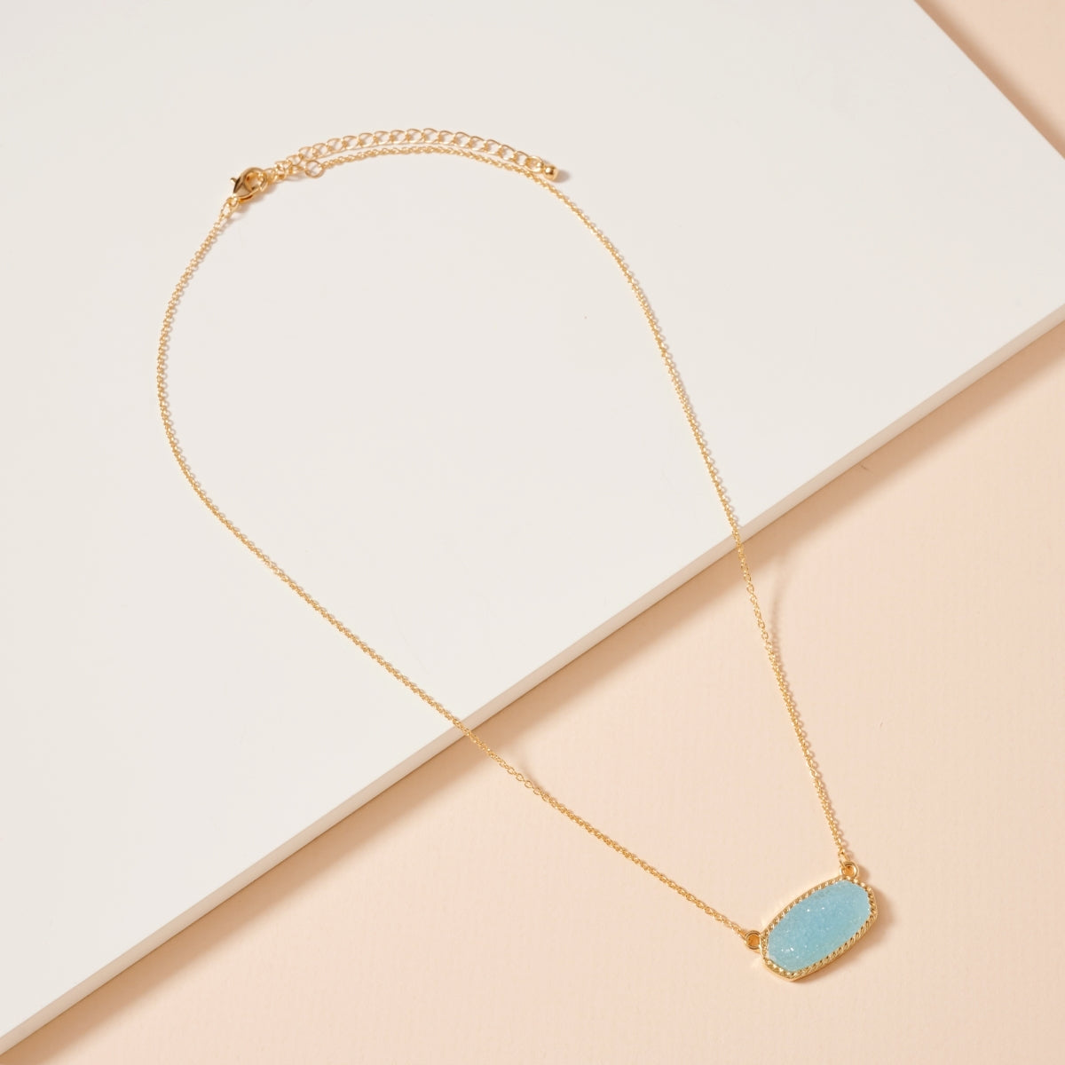 Druzy Stone Charm Short Necklace